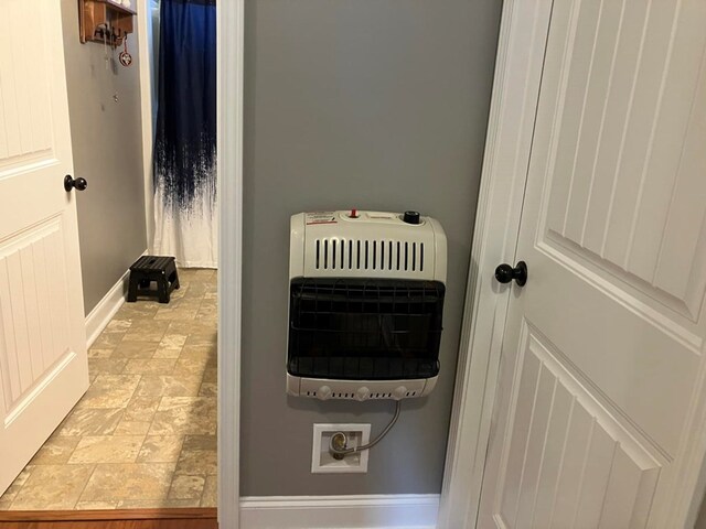 24 Pauls Ct, Blairsville, GA 30512 - interior details featuring heating unit and baseboards