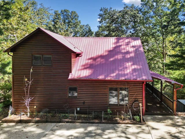 view of side of property