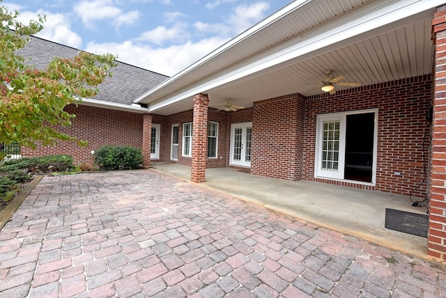 view of patio featuring ceiling fan