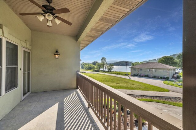 1647-8H Lakeview Dr, Young Harris, GA 30582 - balcony with a water view and a ceiling fan