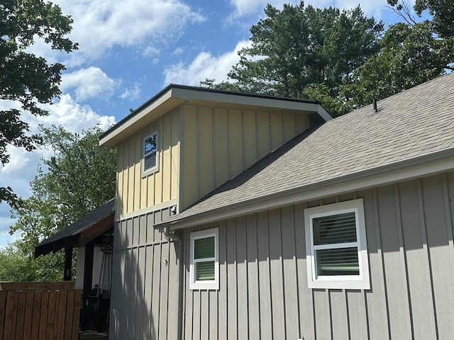 610 E Second St, Blue Ridge, GA 30513 - view of side of home featuring roof with shingles and board and batten siding