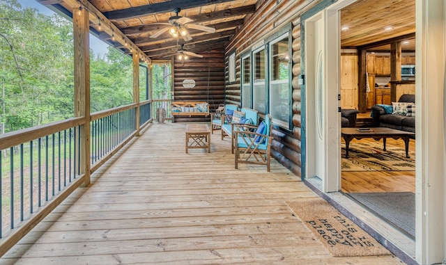 deck with ceiling fan