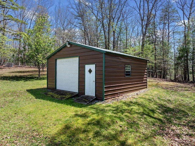 view of outbuilding featuring an outbuilding