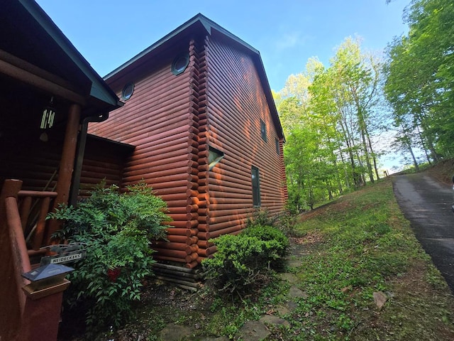 1102 Summit Way, Blairsville, GA 30512 - view of side of property featuring log exterior