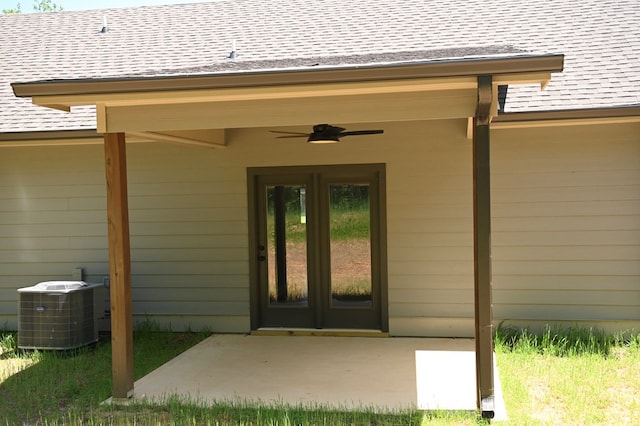 property entrance featuring central AC, french doors, ceiling fan, and a patio