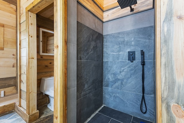43 Old Federal Rd, Talking Rock, GA 30175 - bathroom featuring toilet, a tile shower, and tile patterned flooring