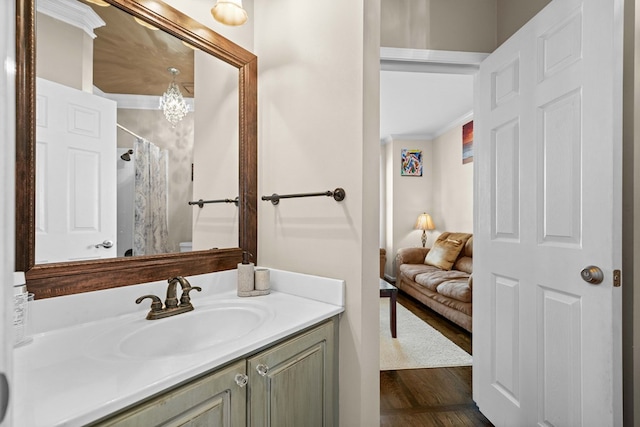 735 Amberton Close, Suwanee, GA 30024 - ensuite bathroom featuring vanity, wood finished floors, and a shower with shower curtain