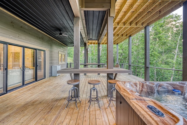 deck featuring ceiling fan