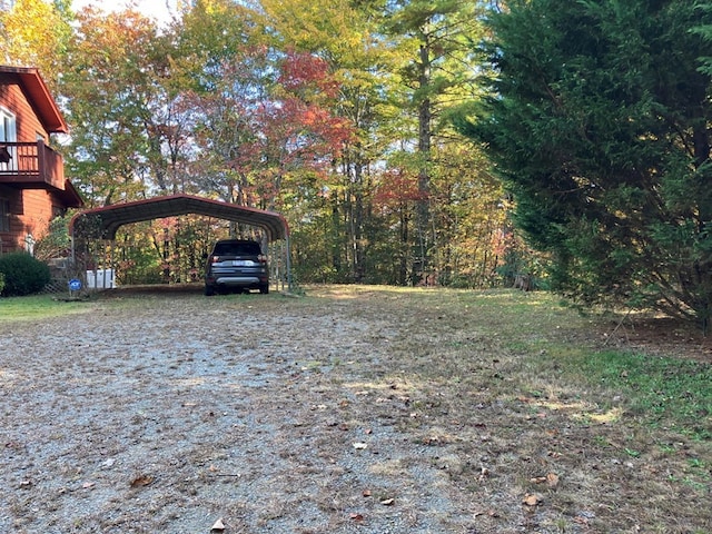 view of yard featuring a carport