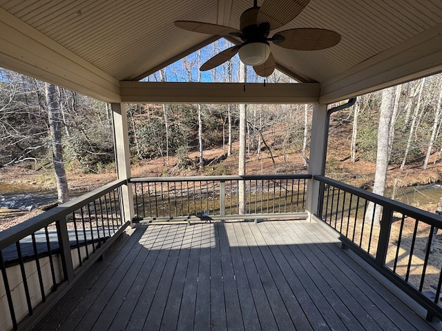 deck with ceiling fan