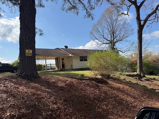 558 Old Dyer Rd, Hayesville, NC 28904 - view of front of home