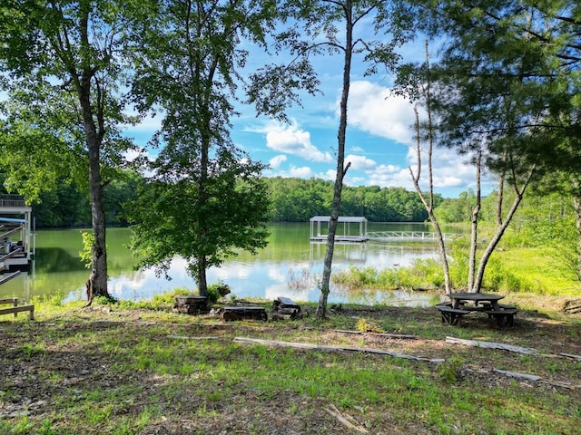 view of water feature with a boat dock