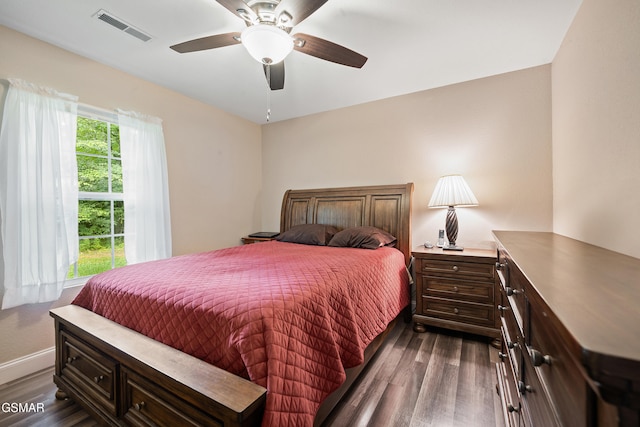 534 Shellbark Rd, Newport, TN 37821 - bedroom featuring dark wood-type flooring and a ceiling fan