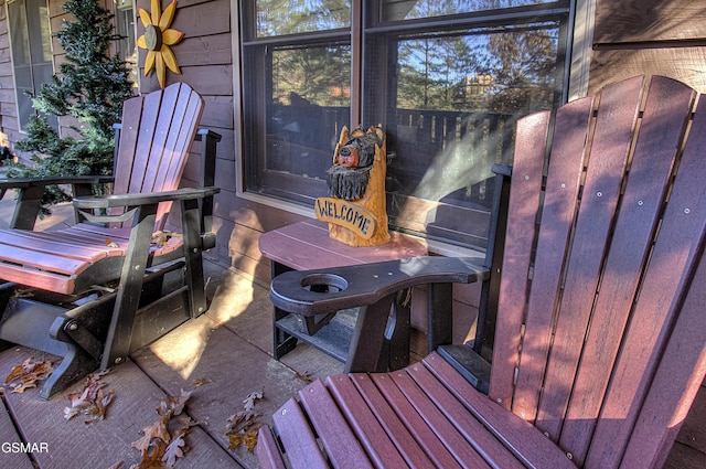2846 Mountain View Cir, Sevierville, TN 37862 - view of wooden terrace