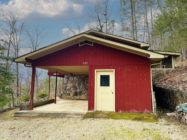 view of outbuilding