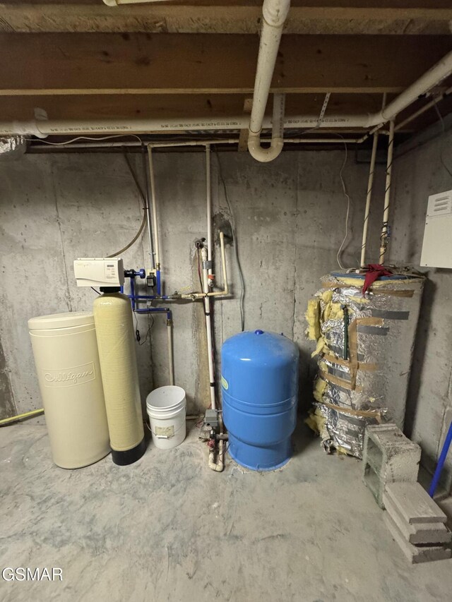 2452 Skyview Way, Dandridge, TN 37725 - view of utility room