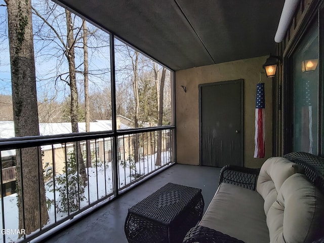 view of sunroom / solarium