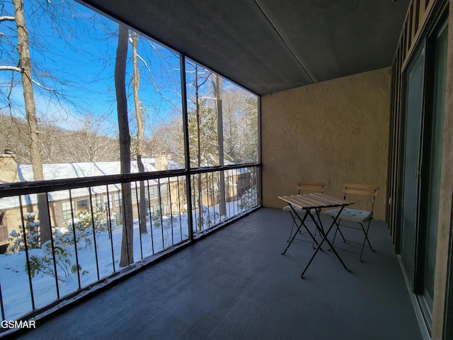 view of unfurnished sunroom