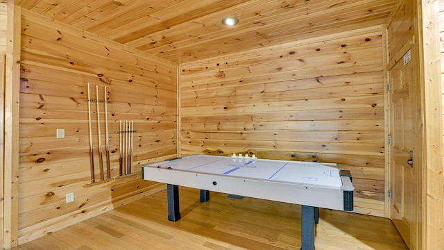 view of sauna with hardwood / wood-style floors