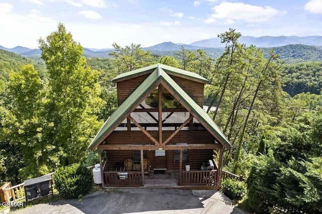 view of property's community with a mountain view