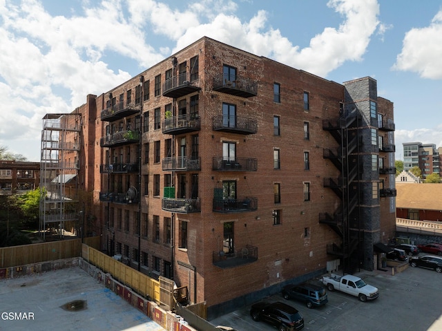 240 W Jackson Ave Apt B05, Knoxville, TN 37902 - photo 42