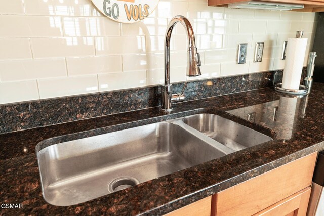 240 W Jackson Ave Apt B05, Knoxville, TN 37902 - photo 7