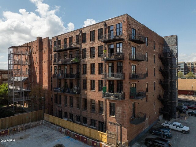 240 W Jackson Ave Apt B05, Knoxville, TN 37902 - photo 30