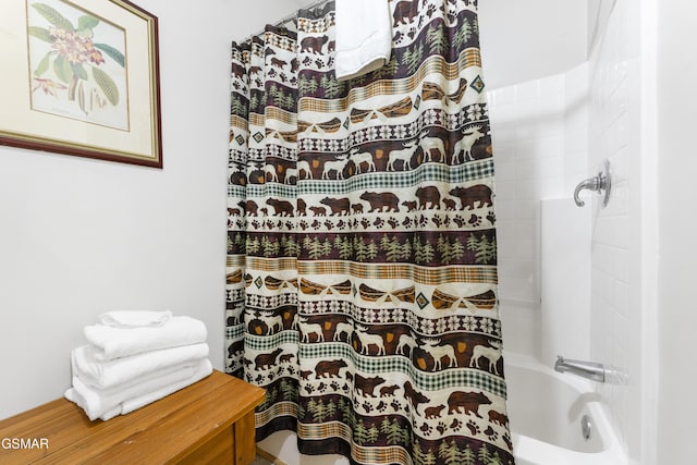 1251 Bear Cub Way, Gatlinburg, TN 37738 - bathroom with shower / tub combo