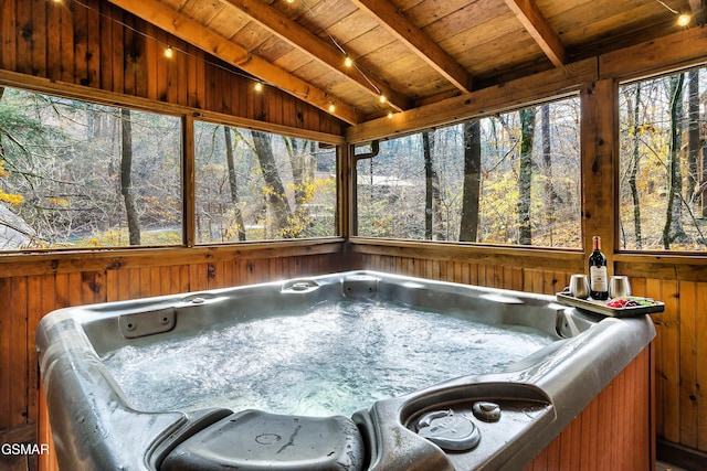 2904 Peregrine Way, Pigeon Forge, TN 37863 - sunroom / solarium featuring a jacuzzi