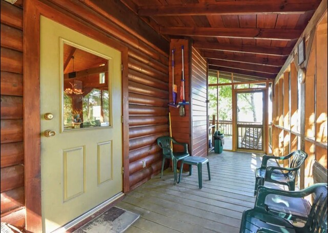 3831 Glenview Way, Sevierville, TN 37862 - sunroom featuring a chandelier
