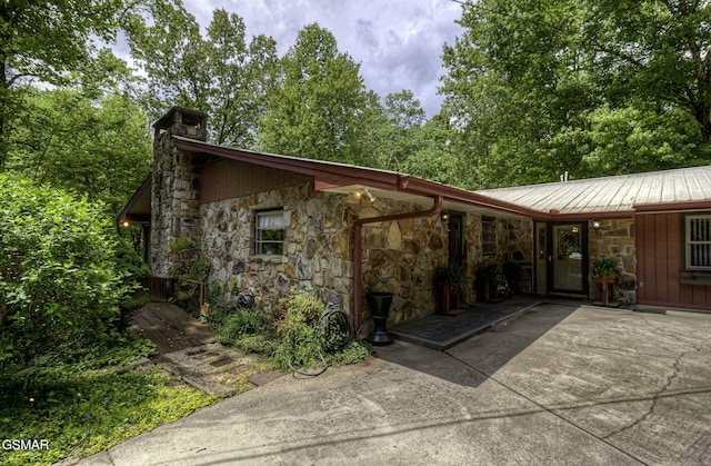 315 Robin Ln, Gatlinburg, TN 37738 - photo 2