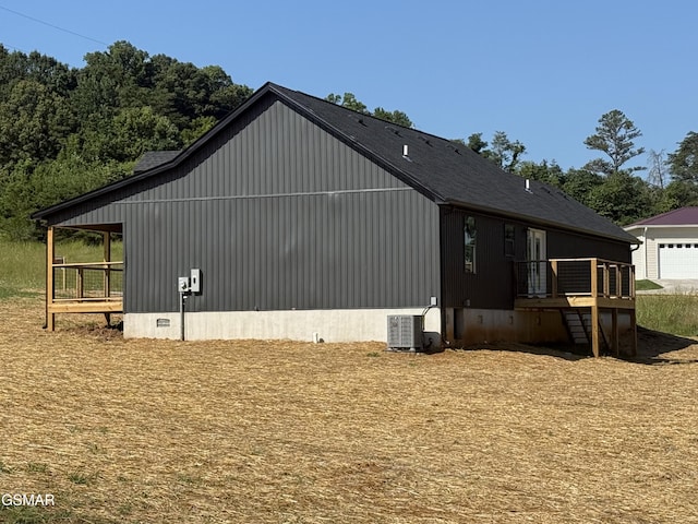 1607 Tranquility Ridge Rd, Newport, TN 37821 - view of side of property featuring crawl space and a wooden deck