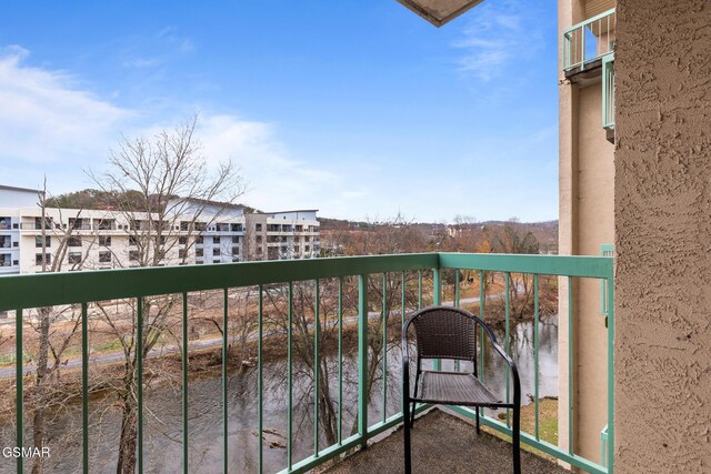 3215 N River Rd Ste 503, Pigeon Forge, TN 37863 - view of balcony