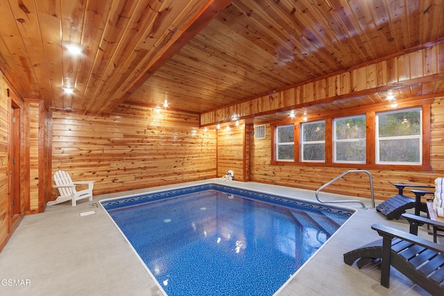 view of pool featuring a hot tub