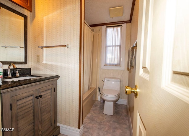 full bathroom featuring crown molding, vanity, shower / bath combo, and toilet