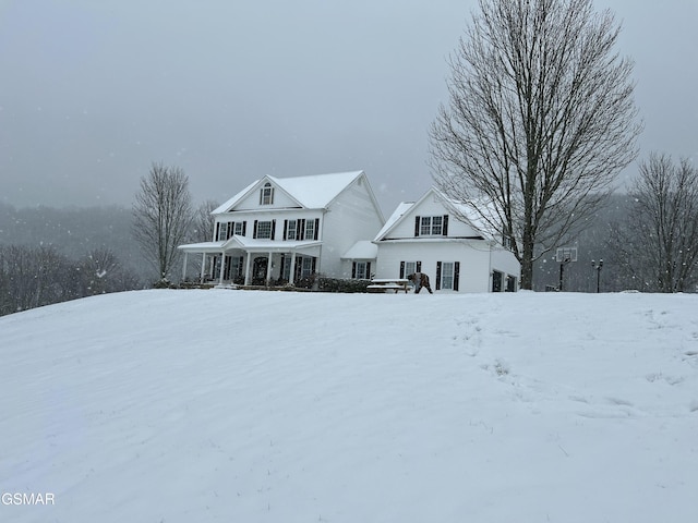 view of front of house