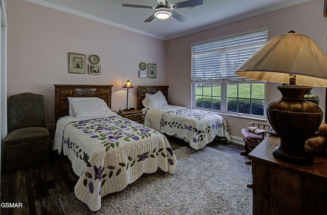 220 River Garden Ct Unit 38, Sevierville, TN 37862 - bedroom with ceiling fan, baseboards, ornamental molding, and wood finished floors