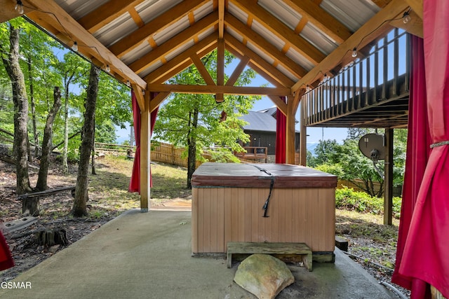 2295 Bluff Mountain Rd, Sevierville, TN 37876 - view of patio / terrace with a hot tub