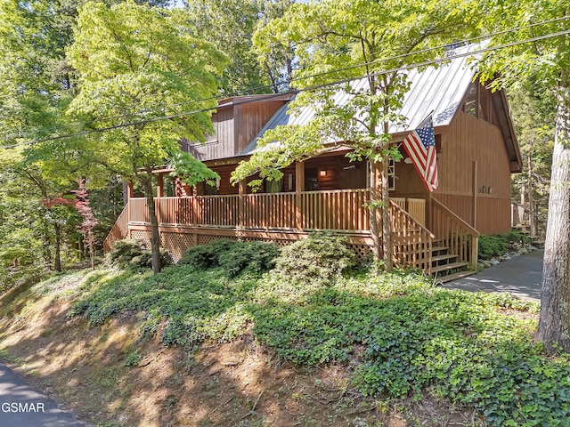 1518 Ridgecrest Dr, Sevierville, TN 37876 - back of house with covered porch