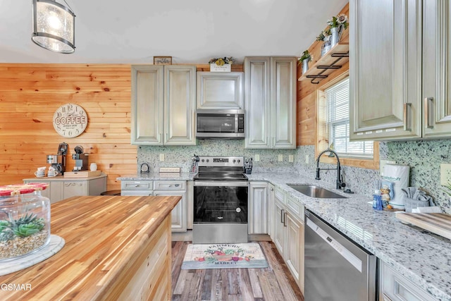 634 Stockton Dr, Sevierville, TN 37876 - photo 6