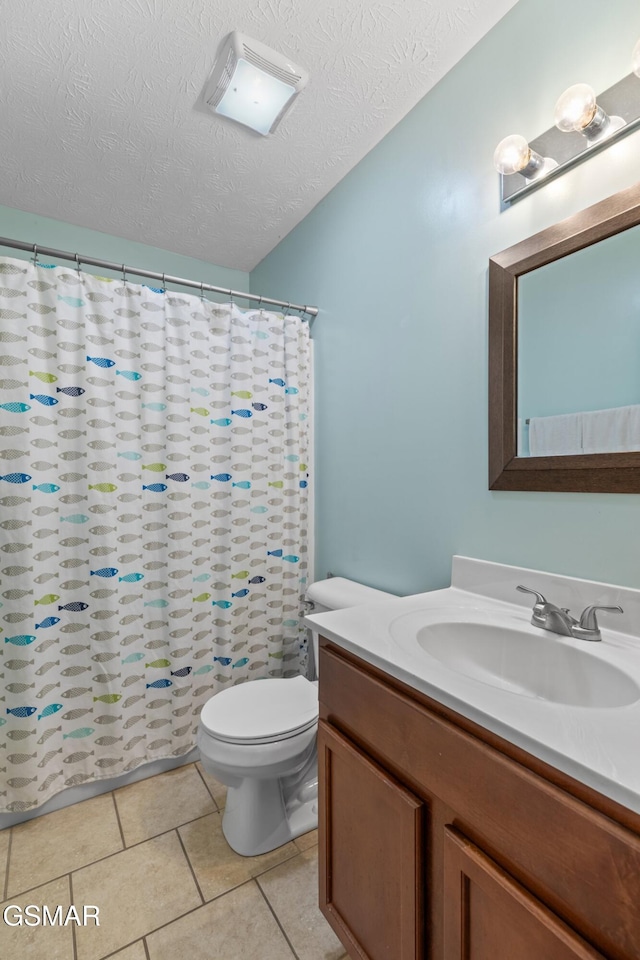 923 Red Oak Ln, Dandridge, TN 37725 - full bathroom with vanity, a textured ceiling, tile patterned flooring, and a shower with curtain