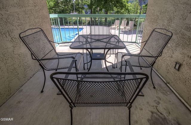 3215 N River Rd Unit 103, Pigeon Forge, TN 37863 - view of patio / terrace