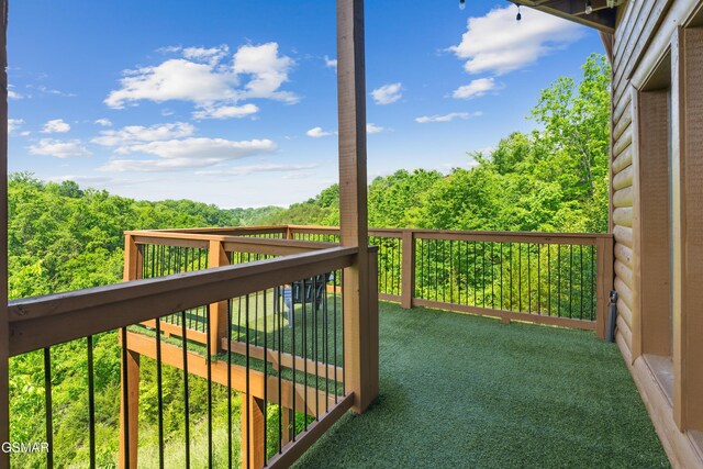 2083 Kerr Rd, Sevierville, TN 37876 - balcony featuring a forest view