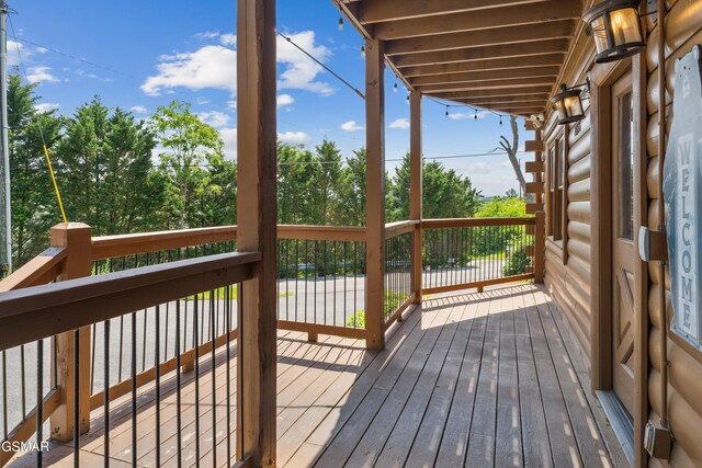 2083 Kerr Rd, Sevierville, TN 37876 - deck with view of wooded area