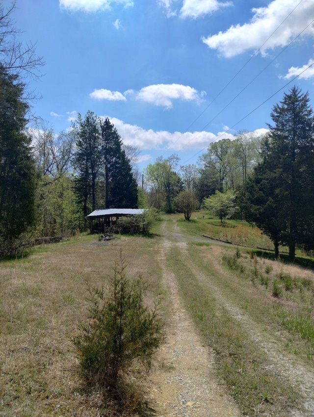 Listing photo 2 for 236 Buzzard Roost Rd, Bulls Gap TN 37711