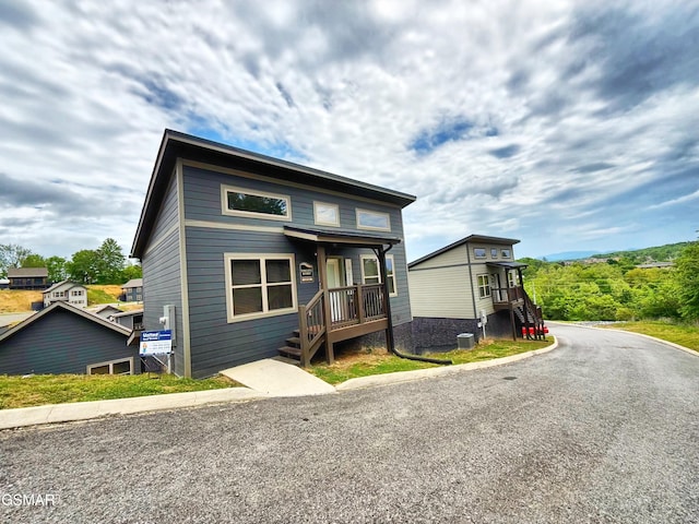 view of front of home featuring central AC