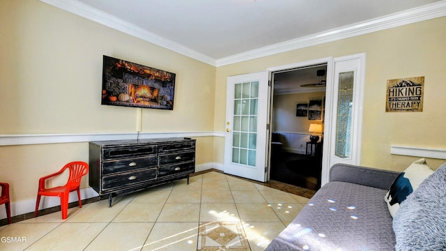 living room with crown molding and light tile patterned flooring