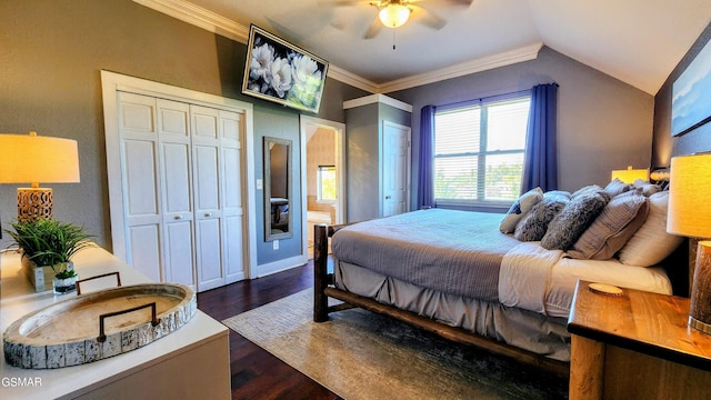 bedroom with ceiling fan, ornamental molding, dark hardwood / wood-style flooring, and vaulted ceiling