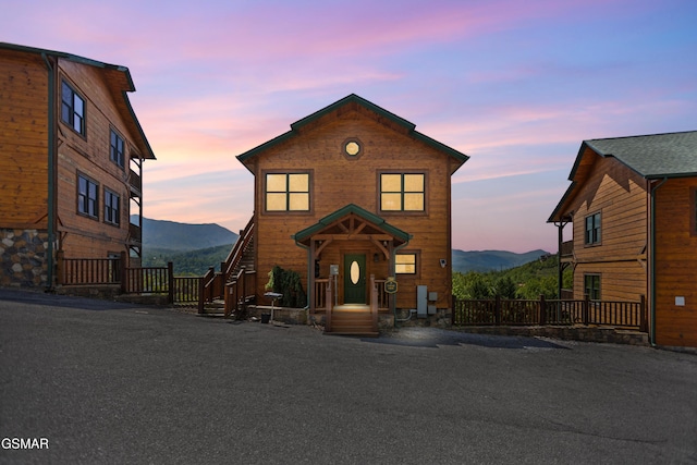768 Mountain Stream Way, Gatlinburg, TN 37738 - rustic home featuring a mountain view