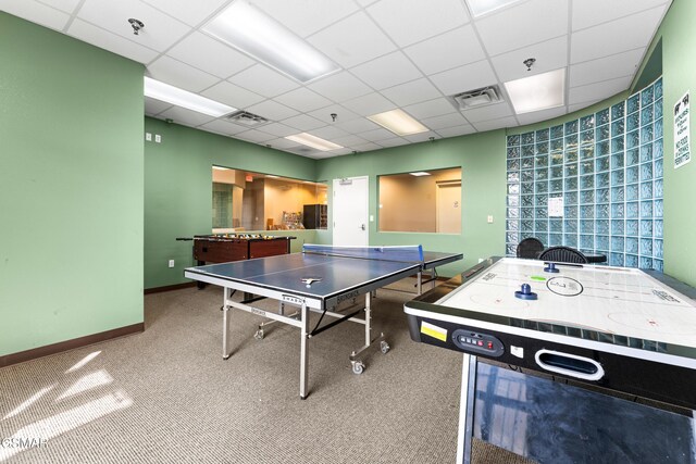 playroom with carpet flooring, baseboards, visible vents, and a drop ceiling